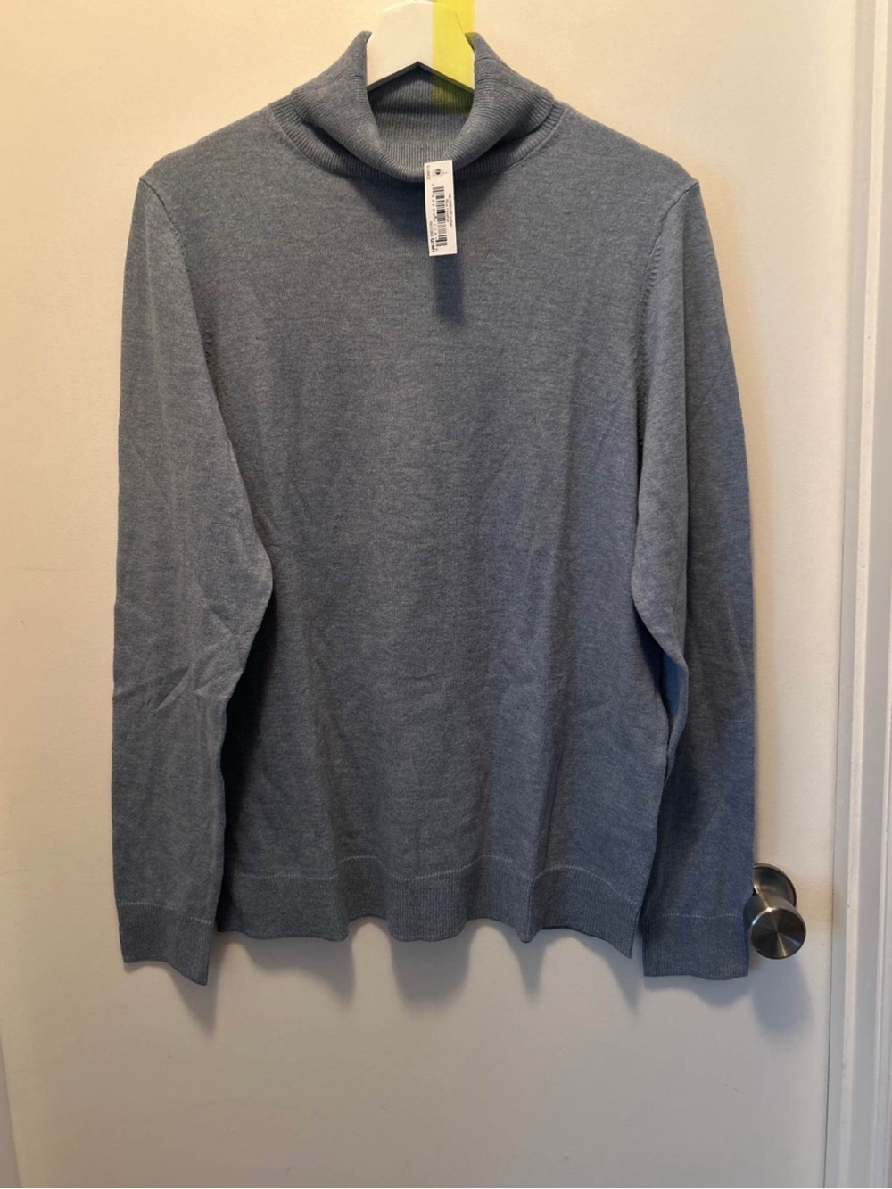 NWT Amazon essentials light heather blue turtleneck